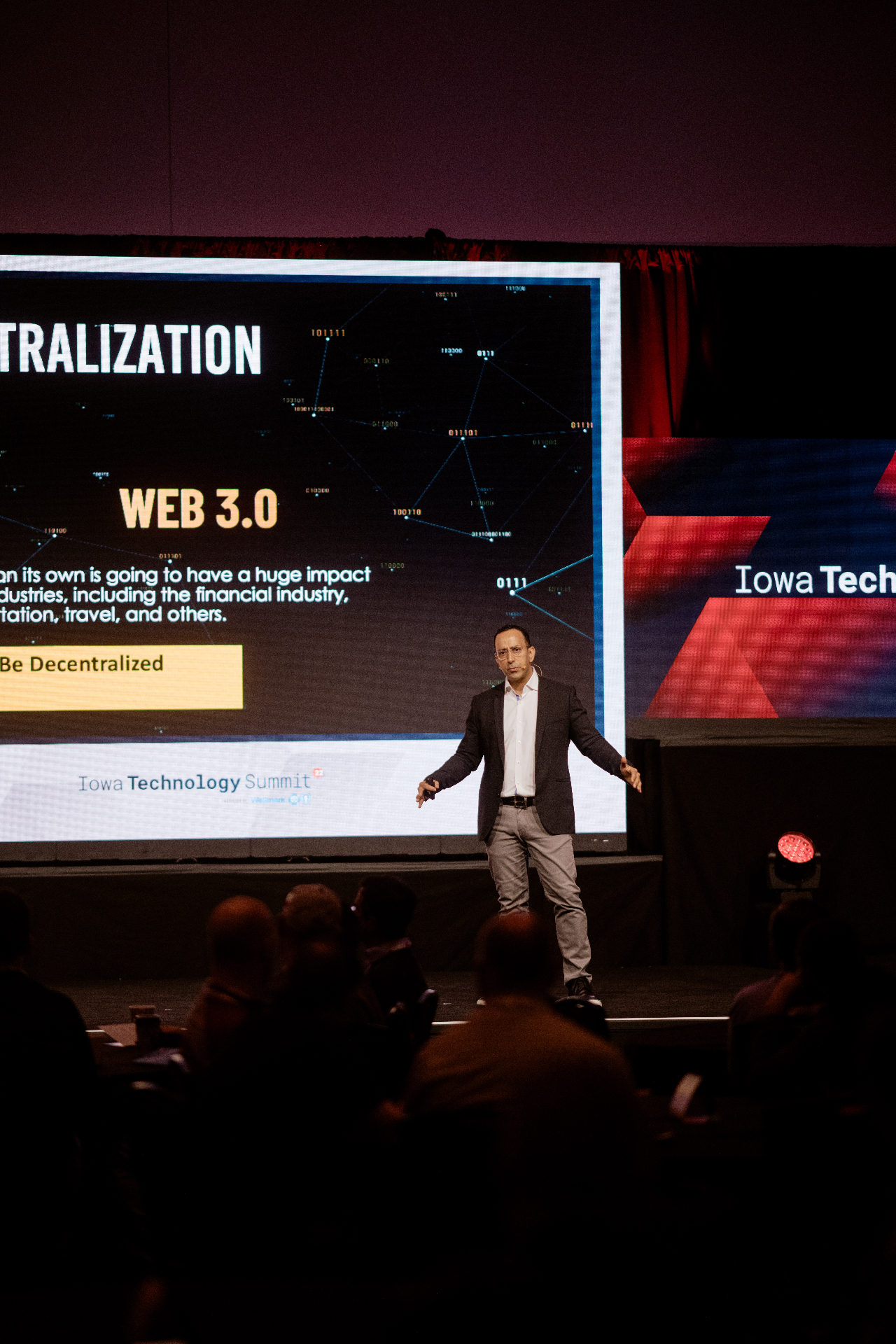 Speaking on Web 3.0 at Iowa Tech