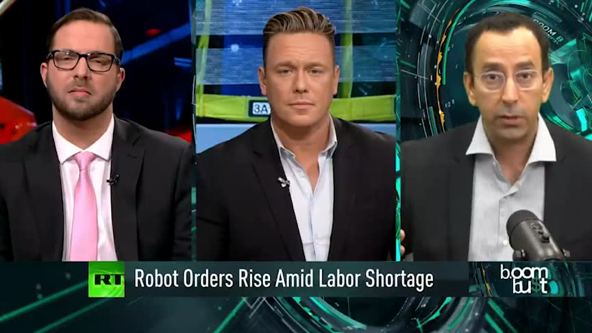 Robot Orders Rise Amid Labor Shortage